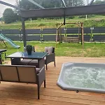 Dom wakacyjny Parkcity Z Jacuzzi W Górach