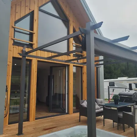 Holiday home Parkcity Z Jacuzzi W Gorach